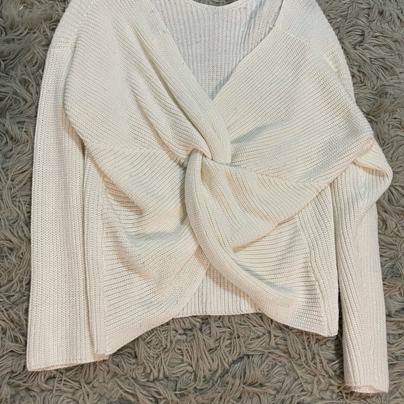 Fashion nova sweater - Picture 2 of 2